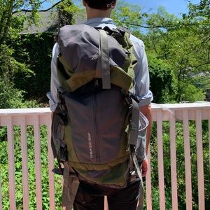High Sierra Summit Frame Pack